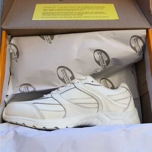 GENUINE GRIP 1115- 7.0 M Athletic Shoes,White,Womens